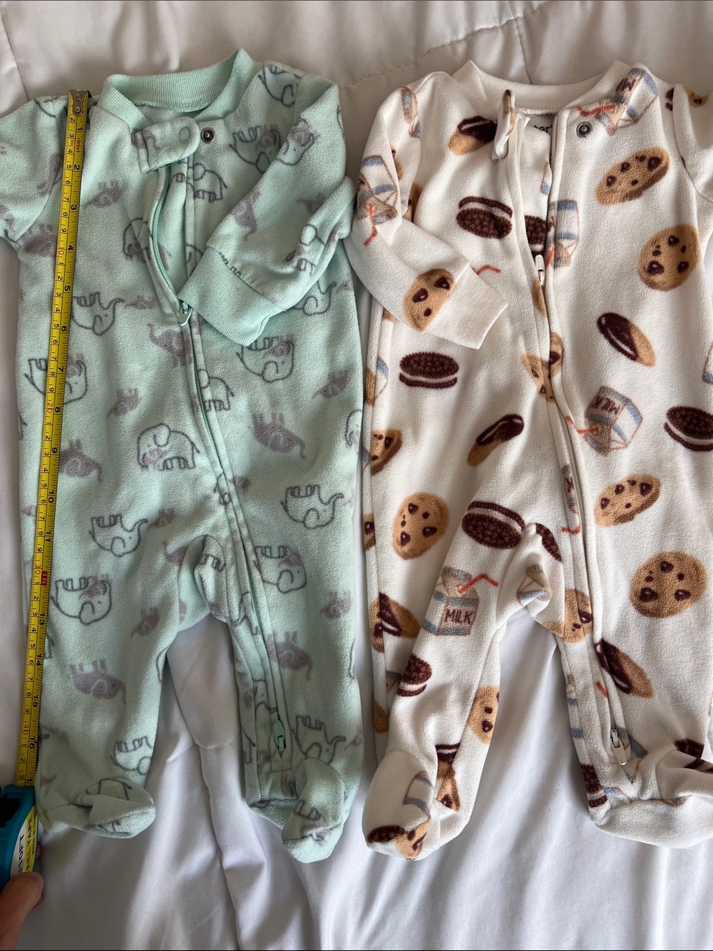 NB-3mo Carter’s Baby Fleece One-Piece Footed Sleepers Pajamas